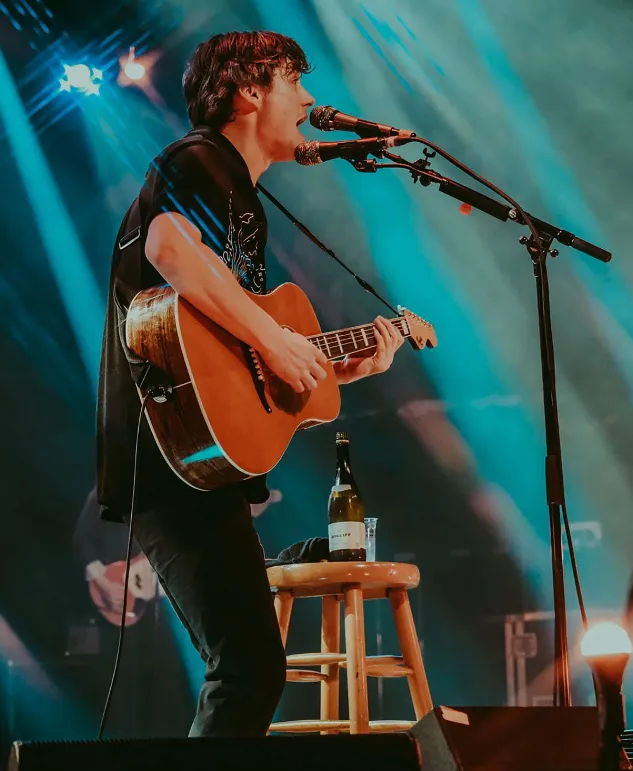 A Heartwarming Look at Brian Sella’s Age and Life Journey