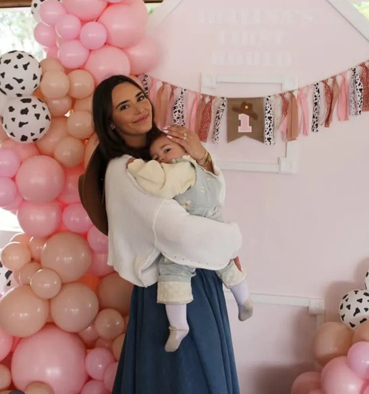 Jonathan India Wife Everything About Daniella Garcia, Their Love Story, and Family Life