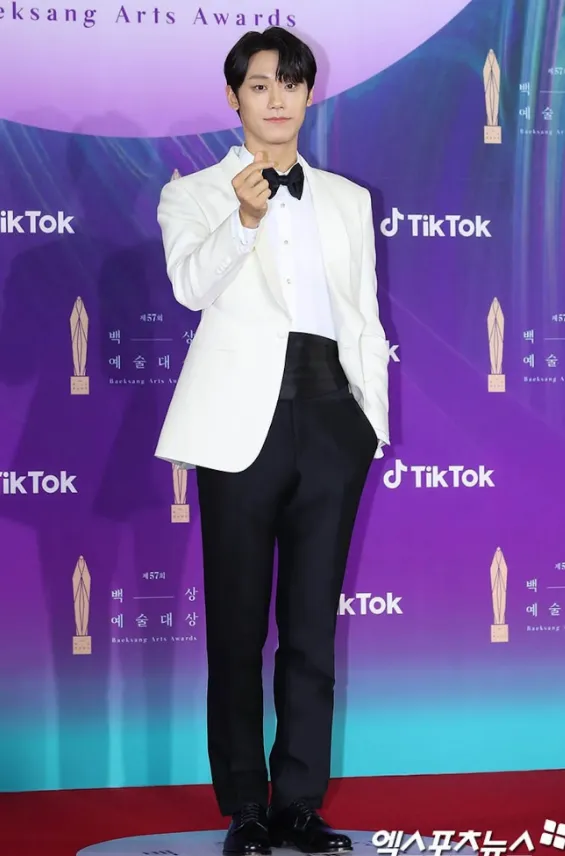 Lee Do Hyun Wife – A Complete Biography, Career, Net Worth & More