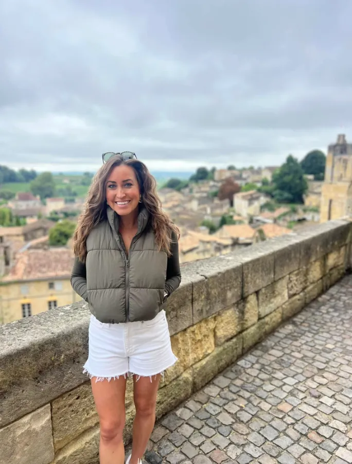 Kylie Bearse Age, Height, Weight, Net Worth, Career, And Full Bio In 2025