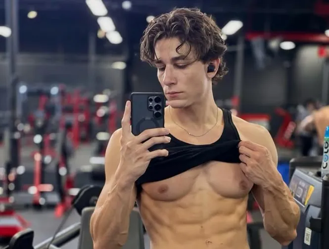 Parker Ambrose Age: Biography, Career, Lifestyle & Net Worth Parker Ambrose Age Biography, Career, Lifestyle & Net Worth