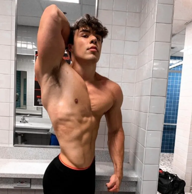 Lexx Little Age, Biography, Net Worth, and Inspiring Fitness Journey 2025