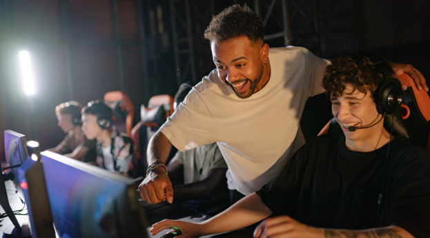 Why Online Games Are Becoming More Social Why Online Games Are Becoming More Social