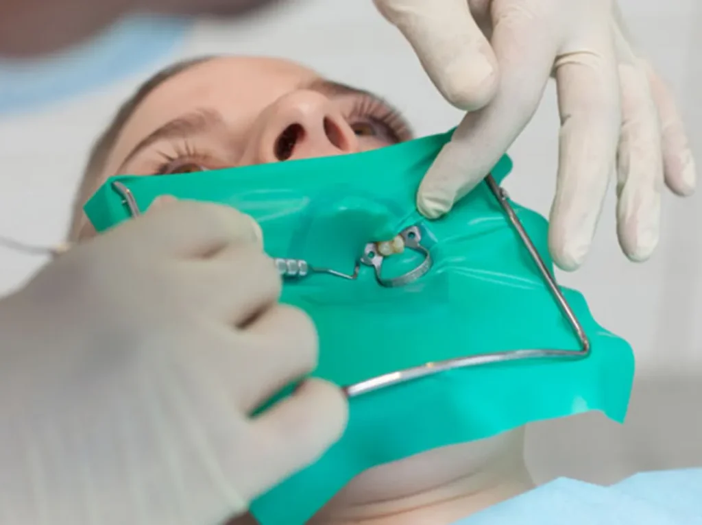 The Role of Reliable Isolation Tools in Modern Dental Procedures